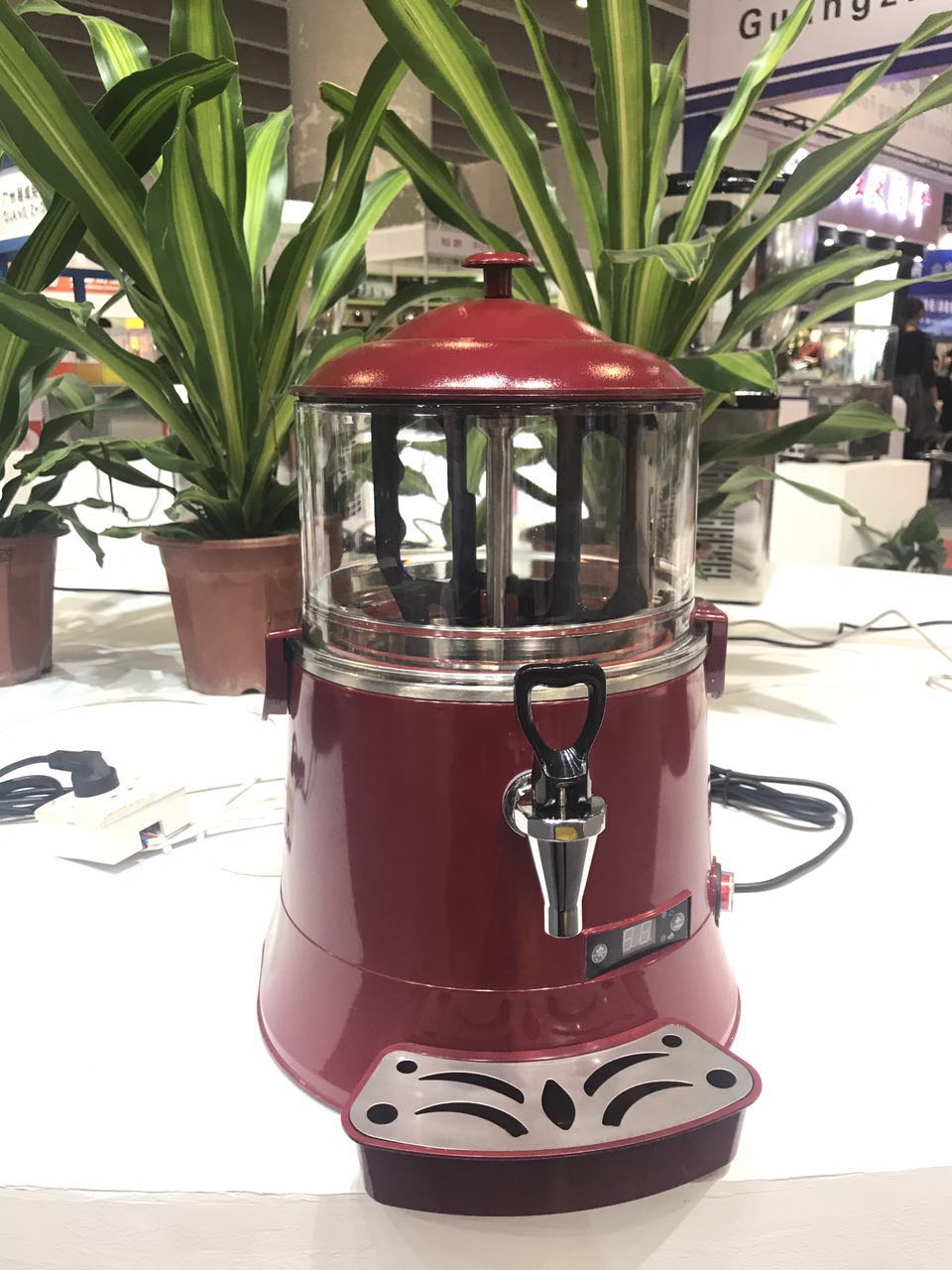Distributeur de chocolat chaud - Coffee Tea Van avis et prix